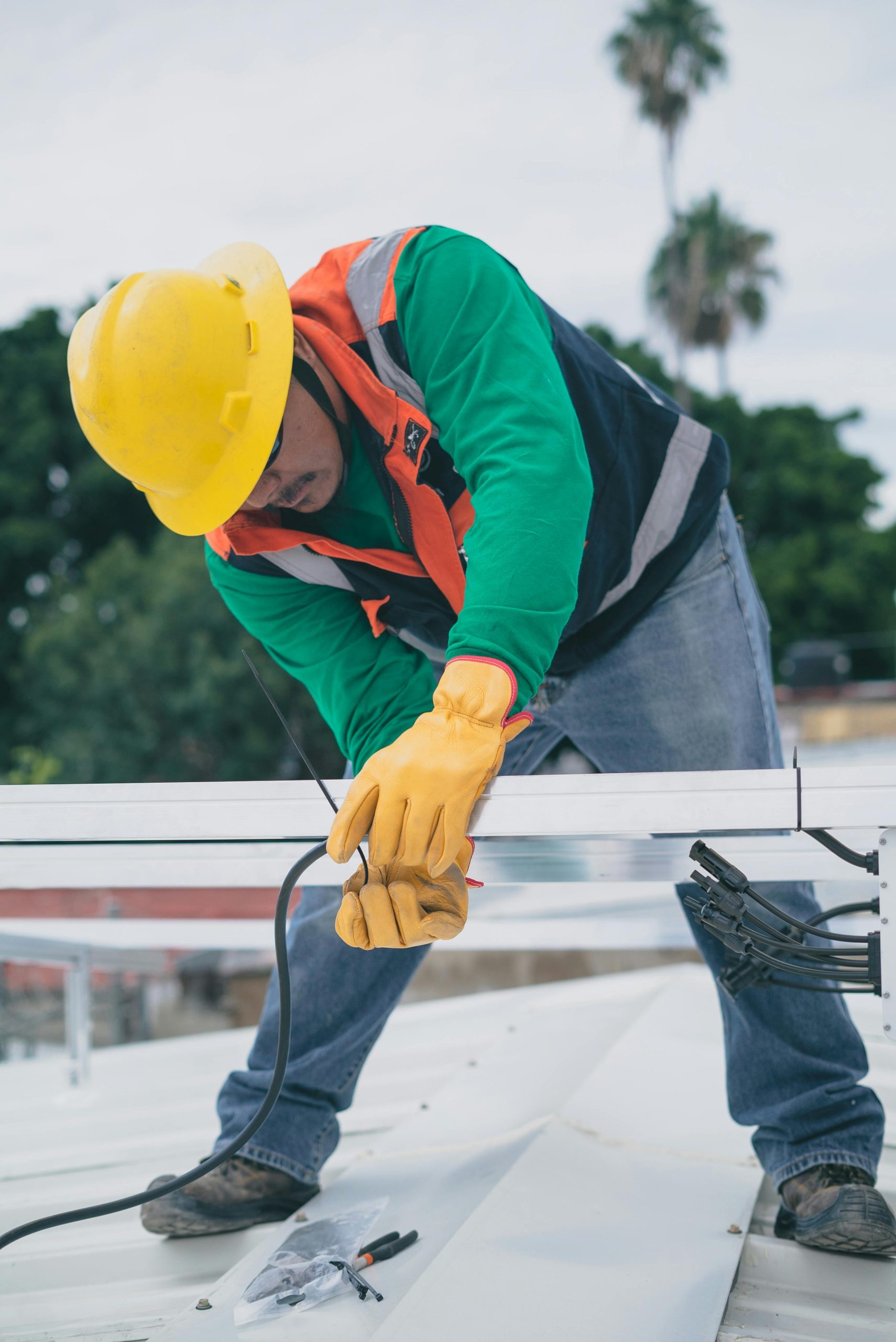 Emergency Electrician Clearwater – 24/7 Service Available